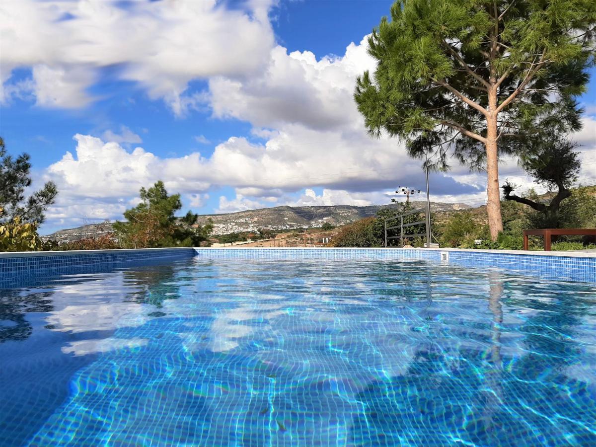 Gavriel - With Breathtaking Sea View, With Private Pool, Secluded, Huge Outdoor Space, Mountain Views Villa Peyia