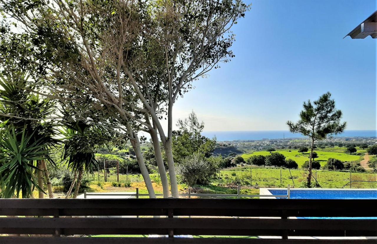 Gavriel - With Breathtaking Sea View, With Private Pool, Secluded, Huge Outdoor Space, Mountain Views Villa Peyia