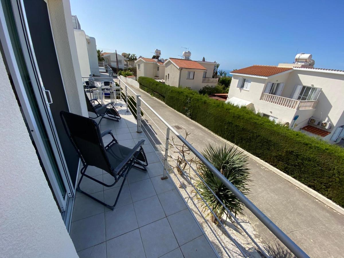 Roof Terrace & Sea View Entire *