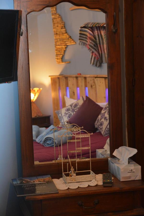 View Traditional Apartment *