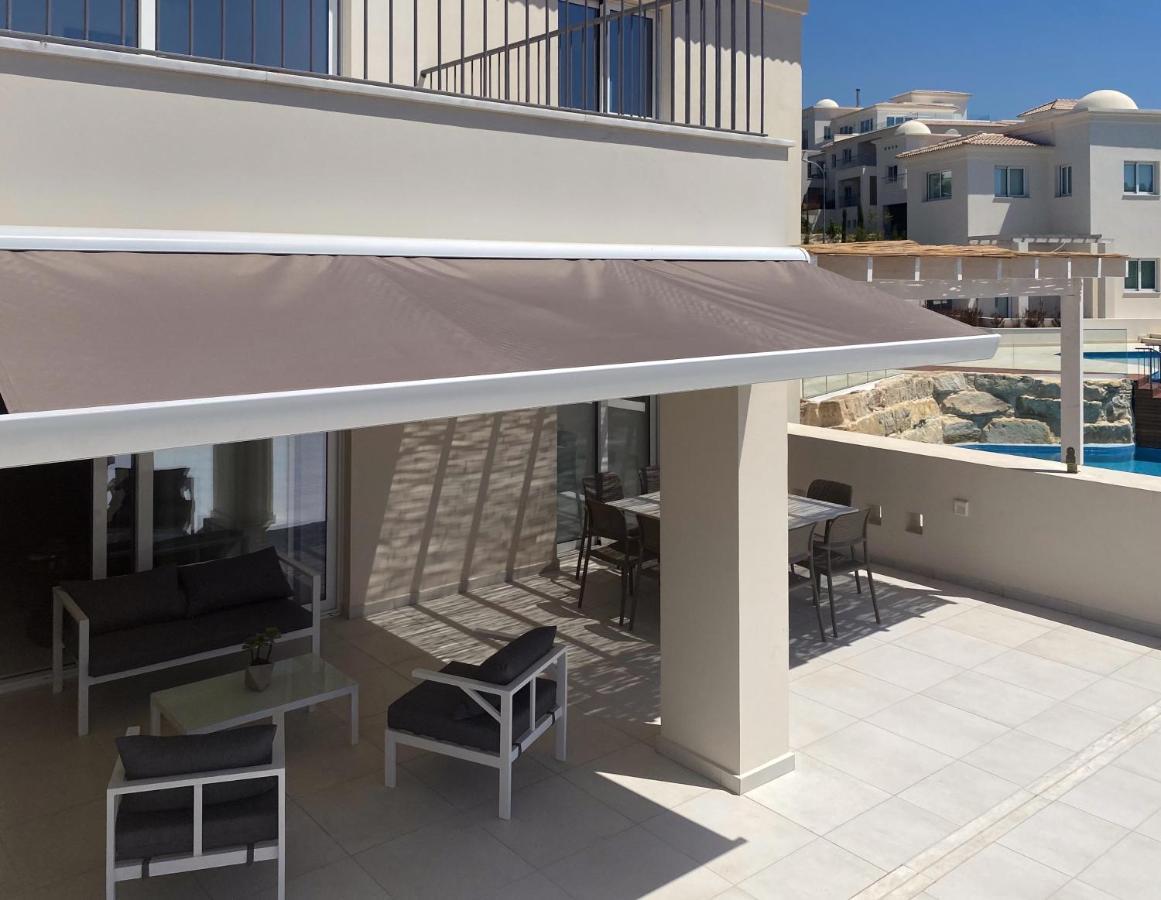 Luxury With Pool By Raise * Tala