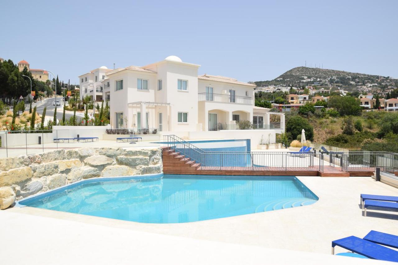 Luxury With Pool By Raise Apartment Tala