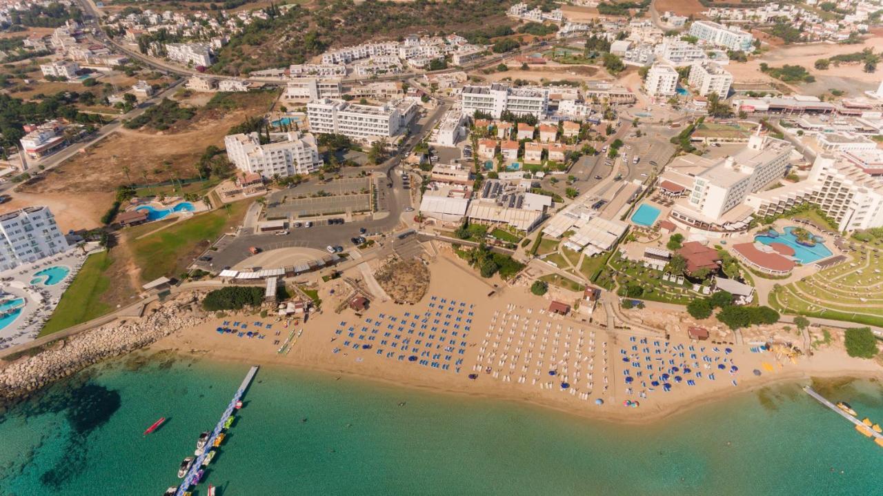 Leucolla Hill & Sea *