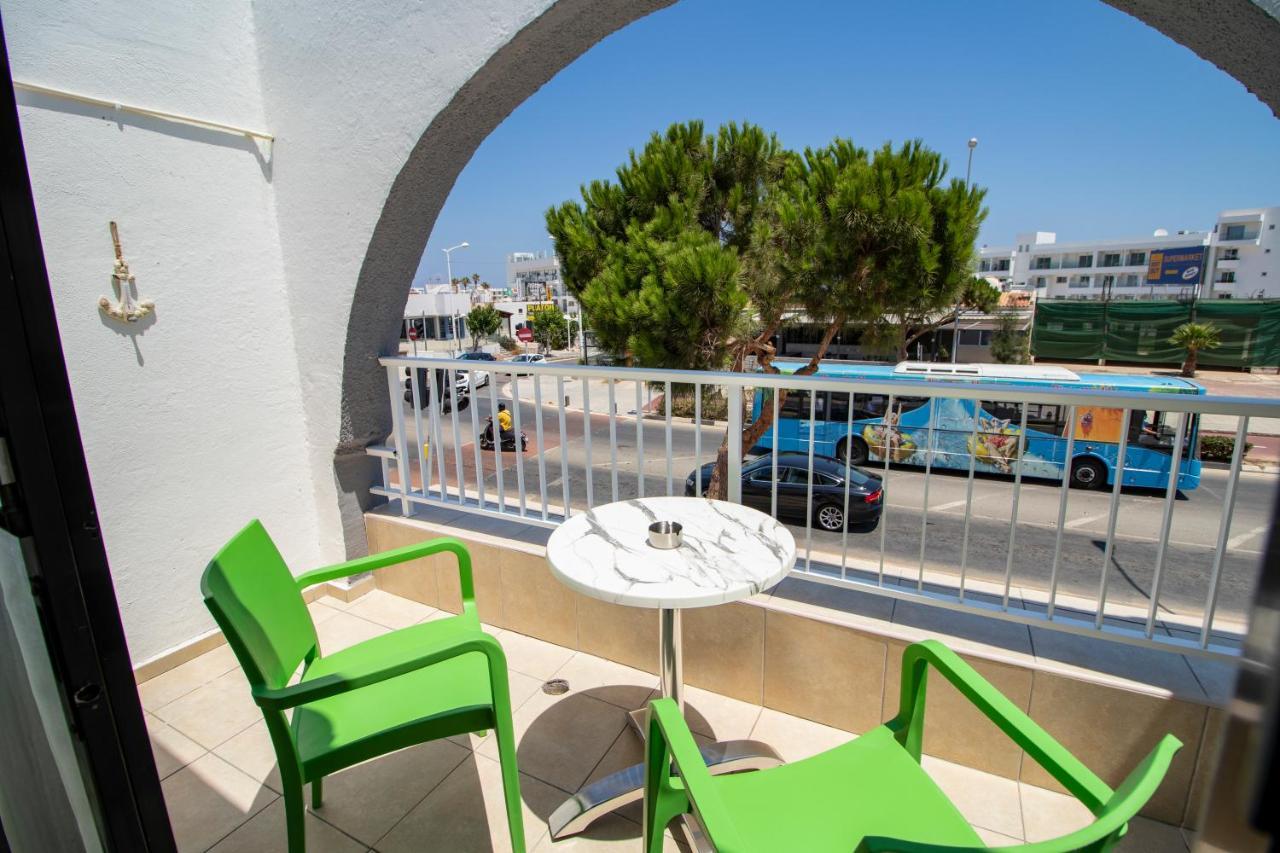 Apartment Leucolla Hill & Sea