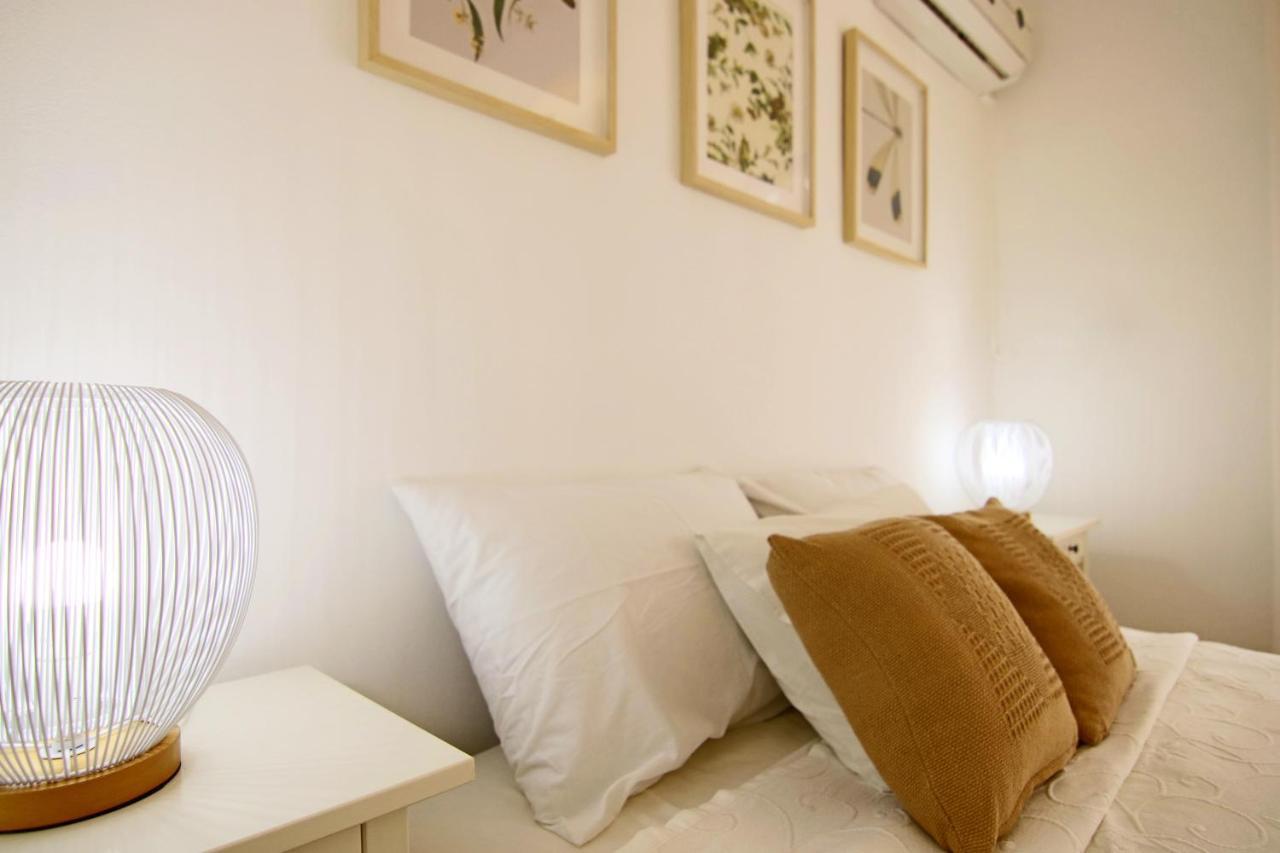 Phaedrus Living Luxury Flat Sea View 9 *