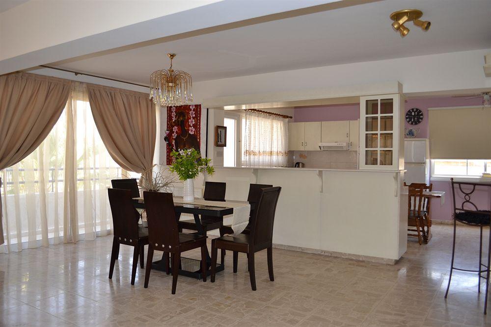 Marianna Aparthotel 3*