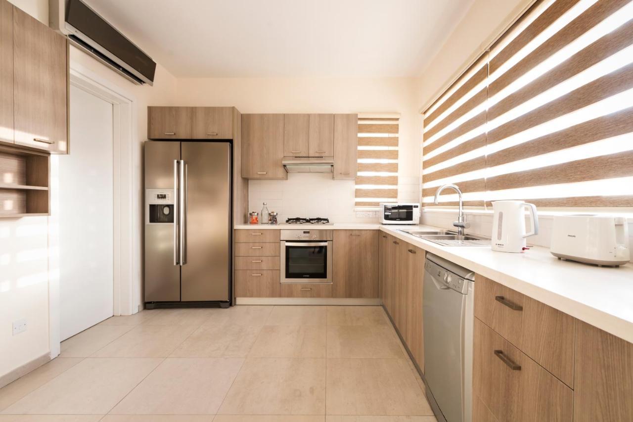 Resitour - Perneri Four Bedroom Villa *