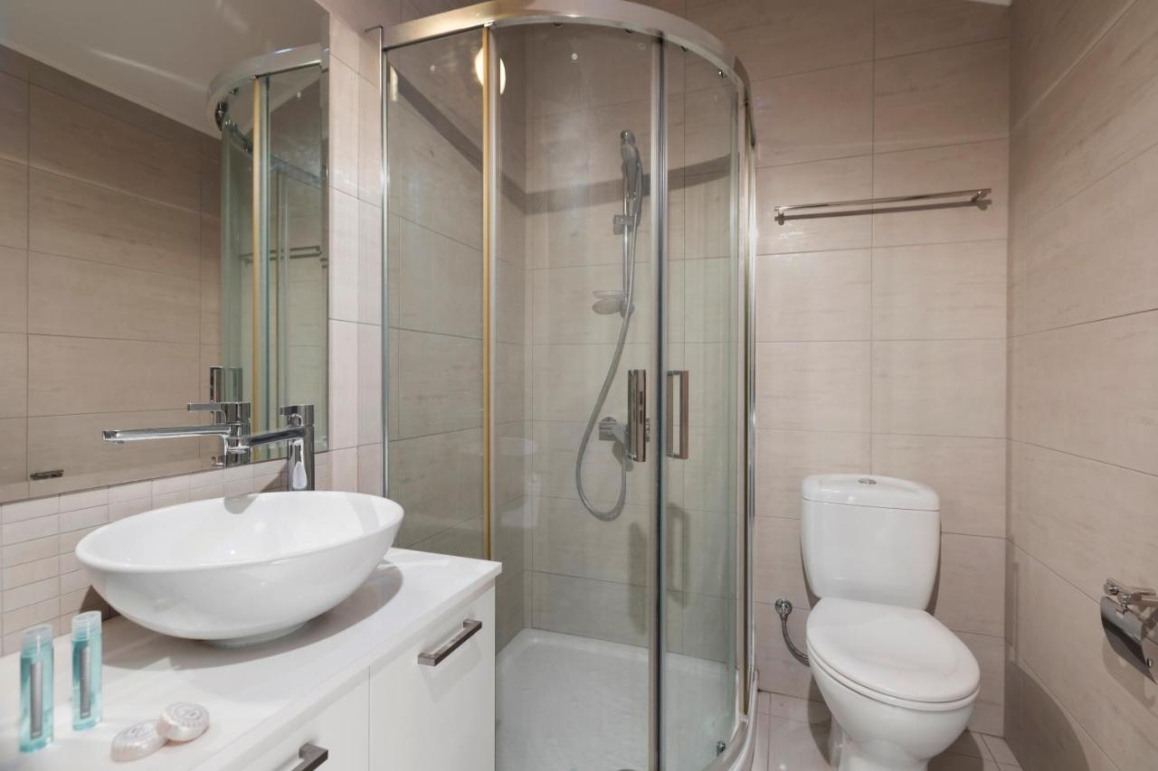 Resitour - Perneri Four Bedroom *