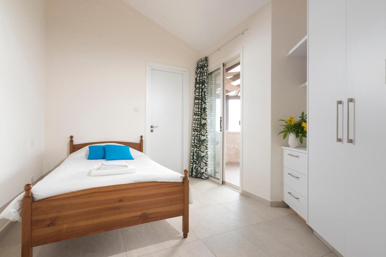 Resitour - Perneri Four Bedroom *
