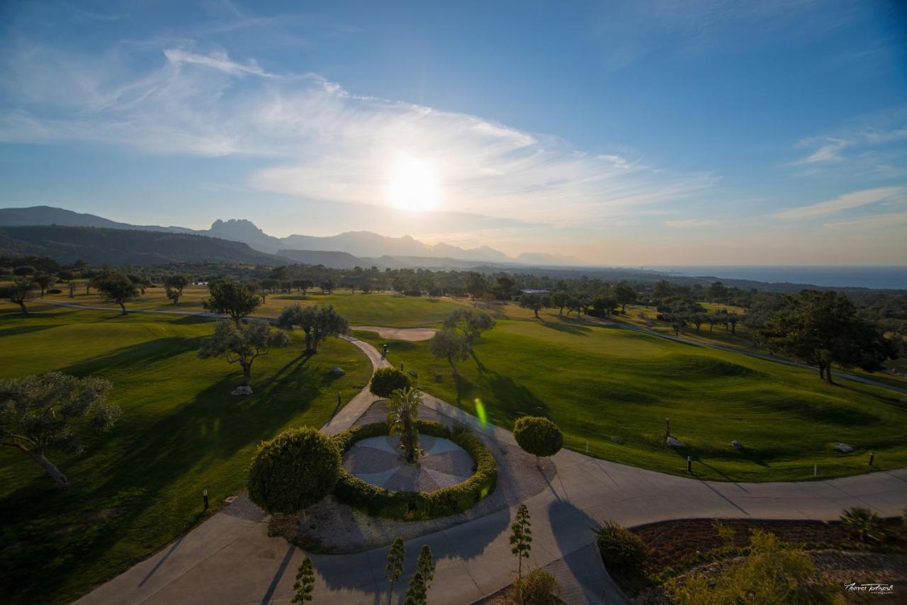 Korineum Golf & Agios Georgios (Girne)