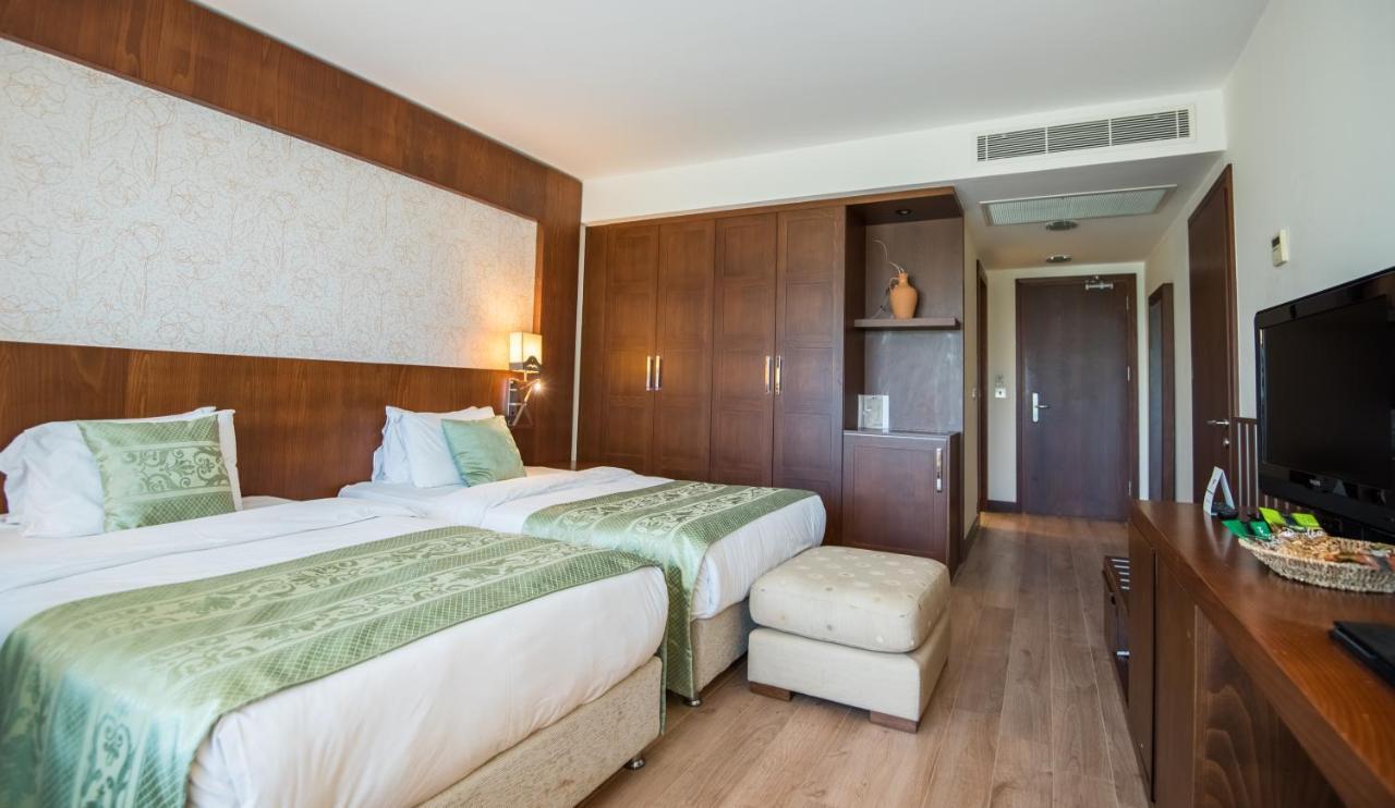 Korineum Golf & Hotel Agios Georgios (Girne)