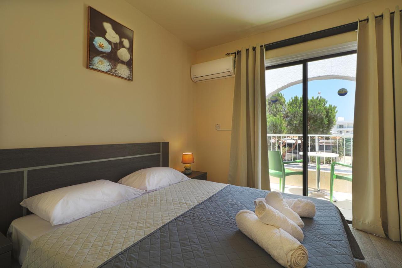 Leucolla Hill & Sea Apartment