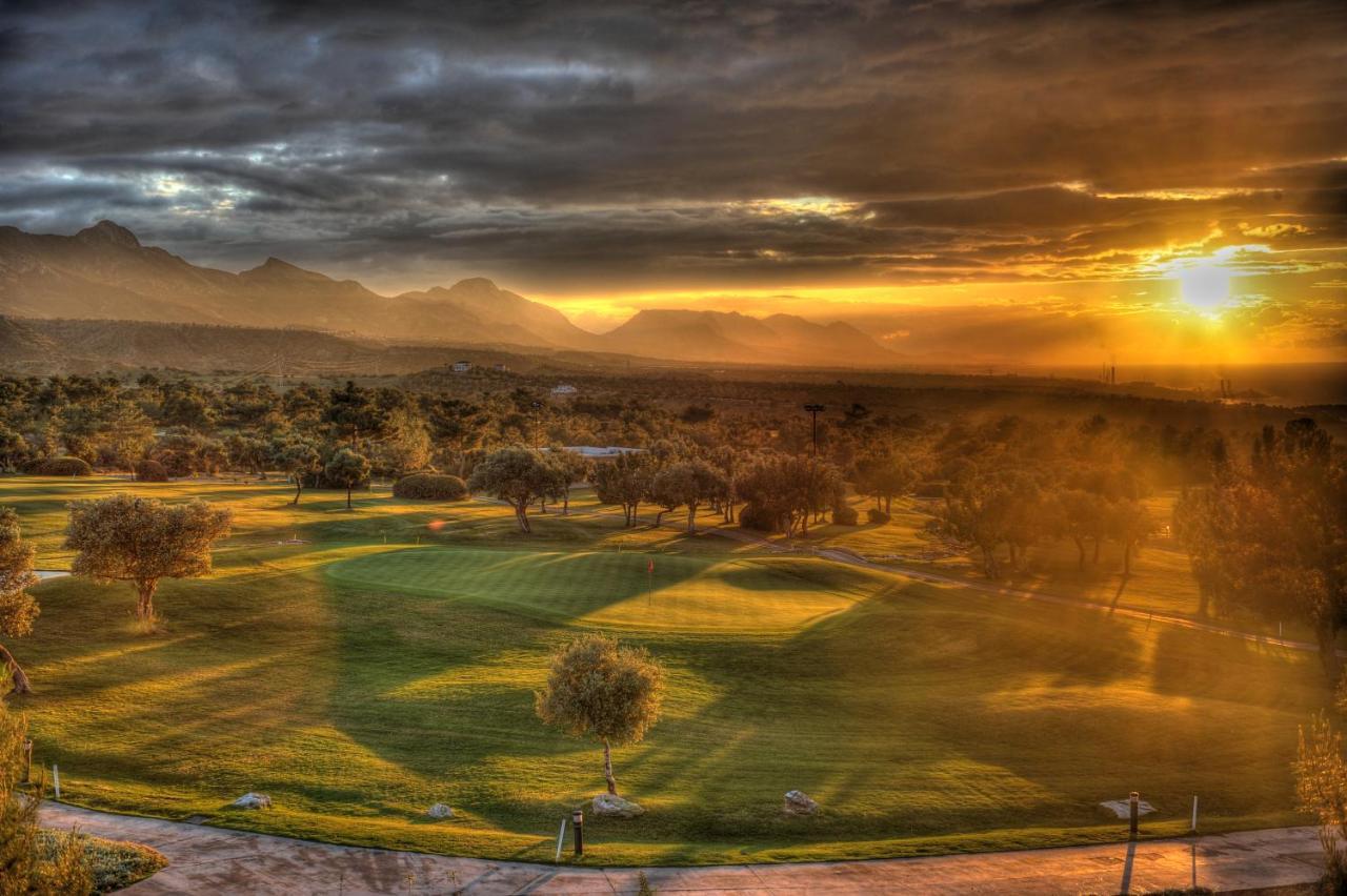 Korineum Golf & Hotel