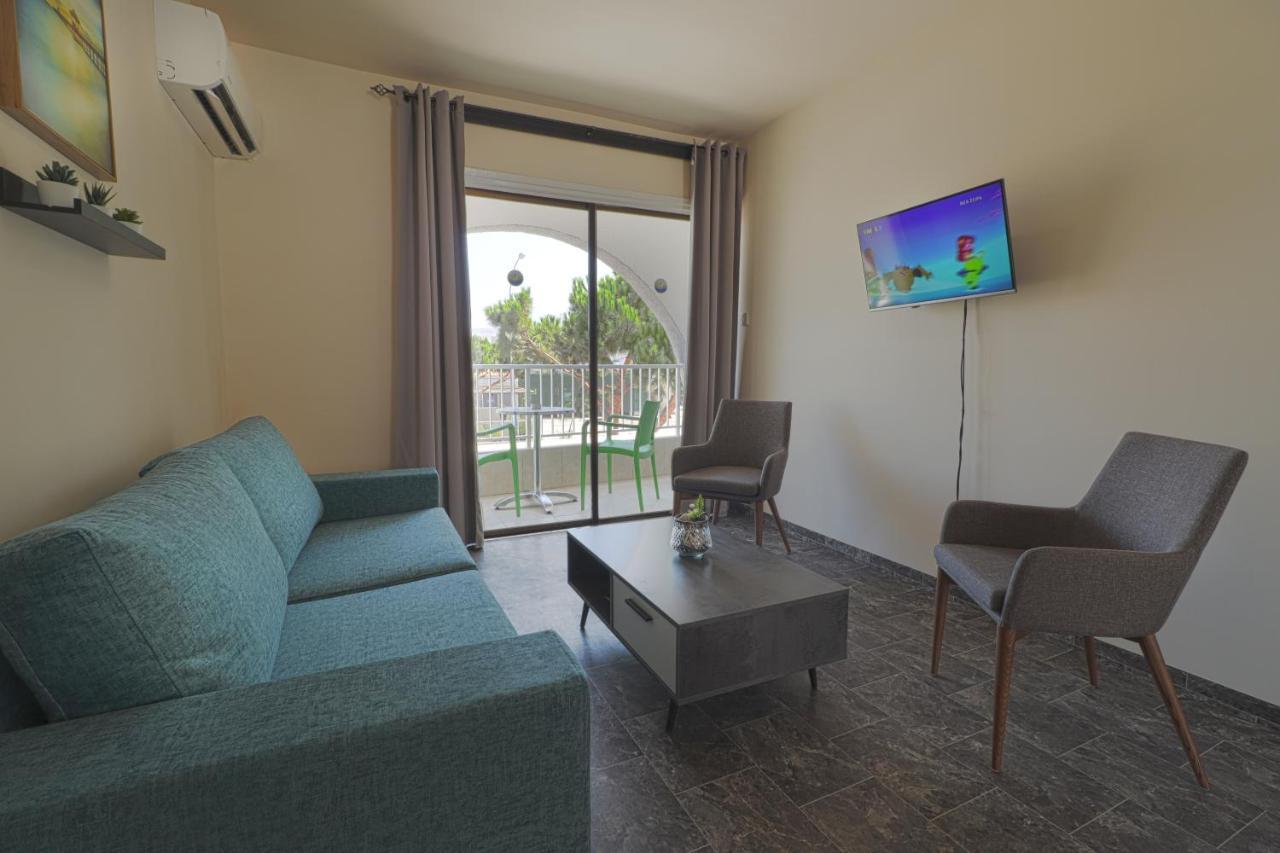 Apartment Leucolla Hill & Sea