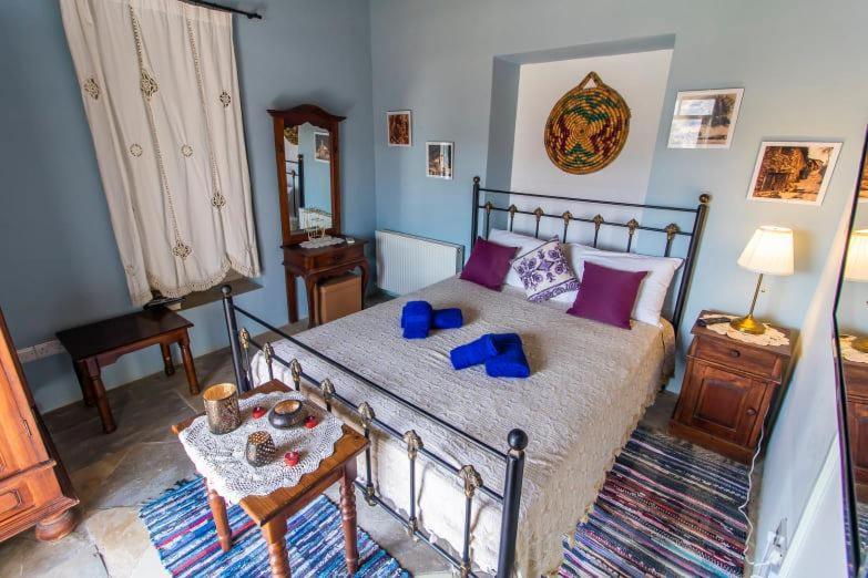 View Traditional Apartment