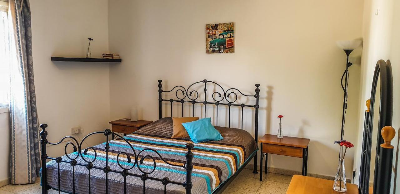 Yiangos House Villa
