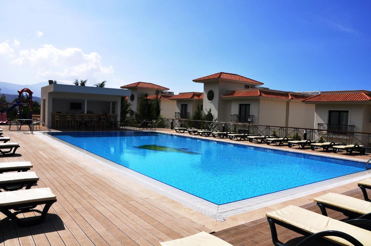 Korineum Golf & Hotel Agios Georgios (Girne)