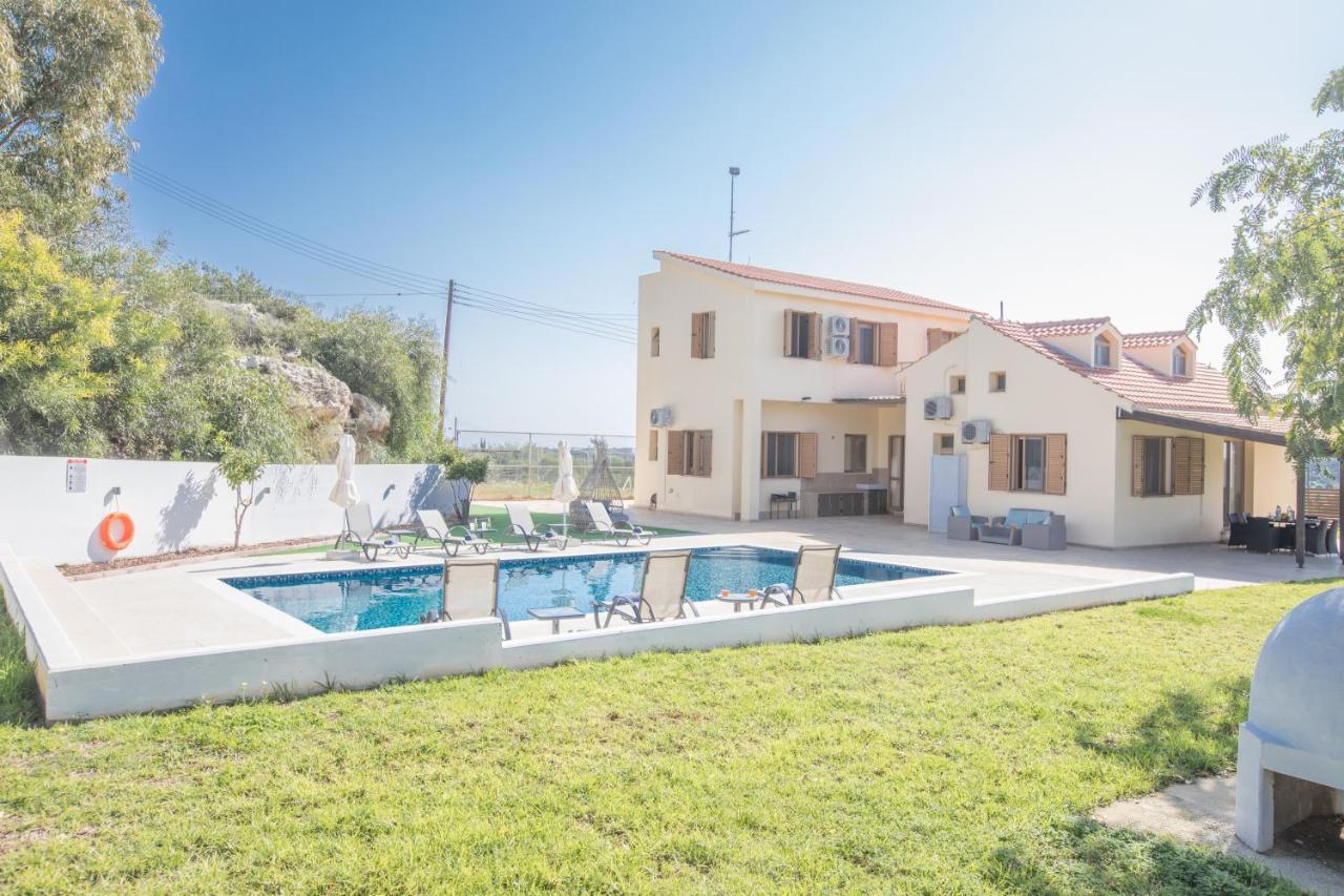 Villa Krasas *