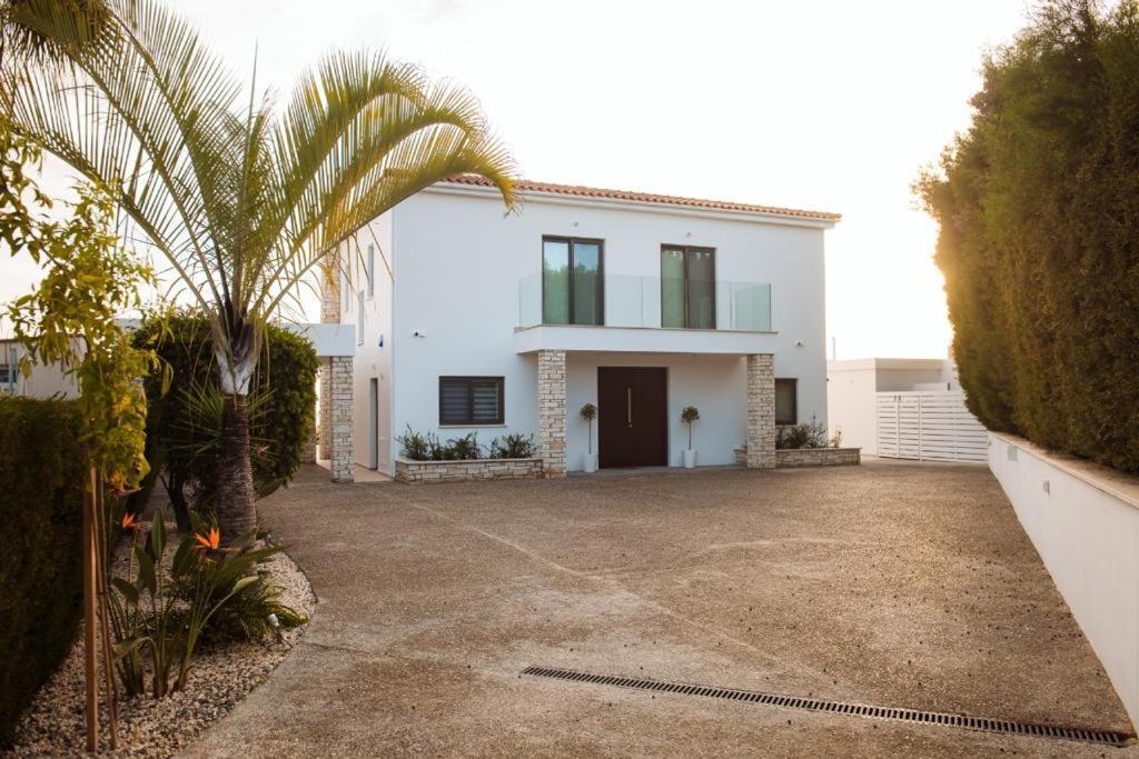 Villa No 1 - Cap St Georges