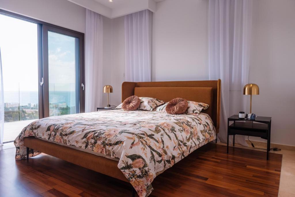 Villa No 1 - Cap St Georges Peyia