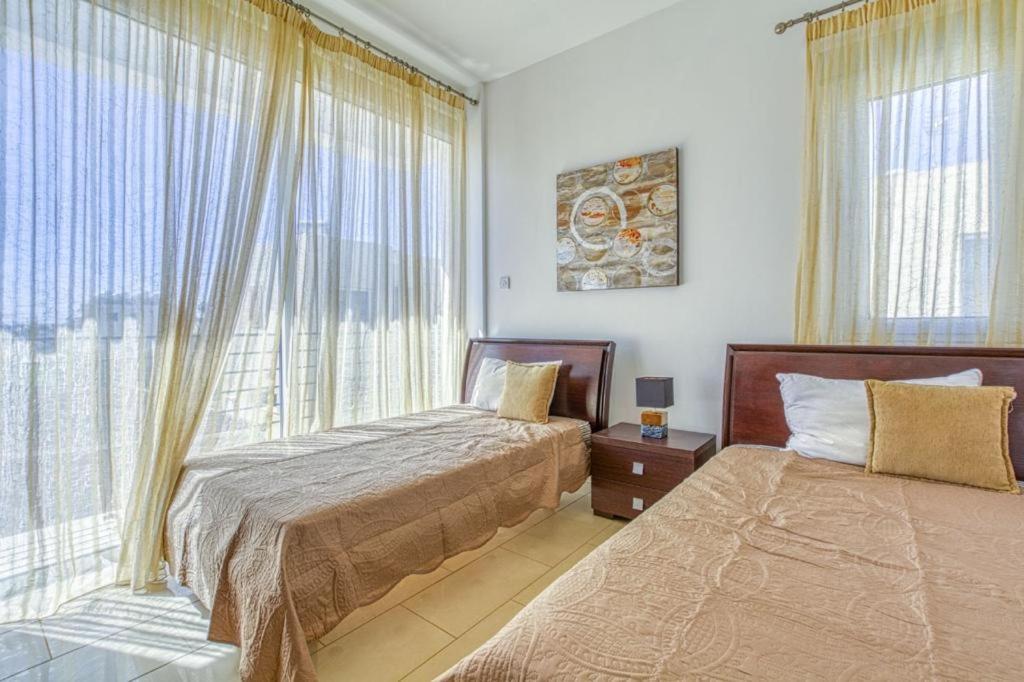 Athina Gardens Sea View