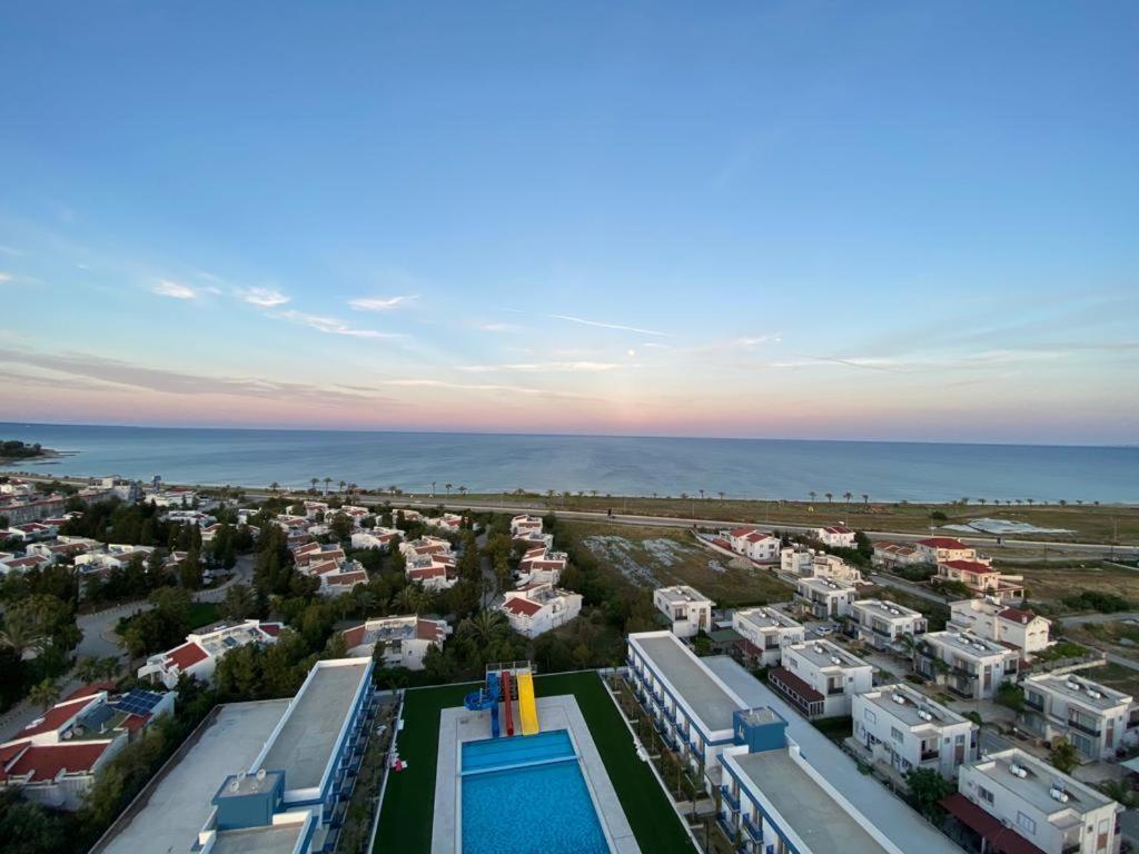 View13 Apartment *