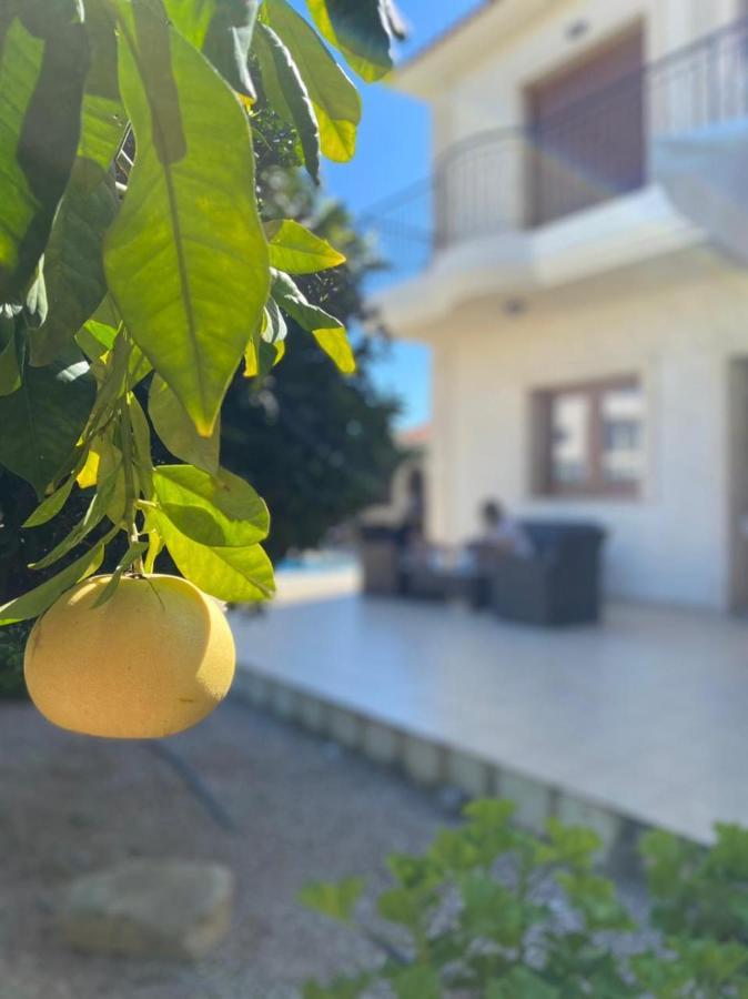 Villa Episkopi Villa, Luxury 4 Bedroom With Pool -