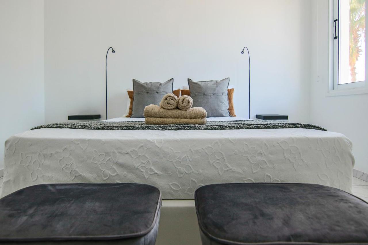 Phaedrus Living - Seaside Executive Flat Harbour 206 Apartment