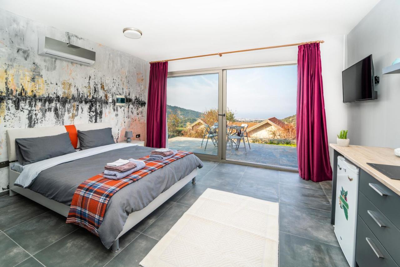 Chardonnay Guest With Great View For Nature Lovers * Kyrenia (Northern Cyprus)