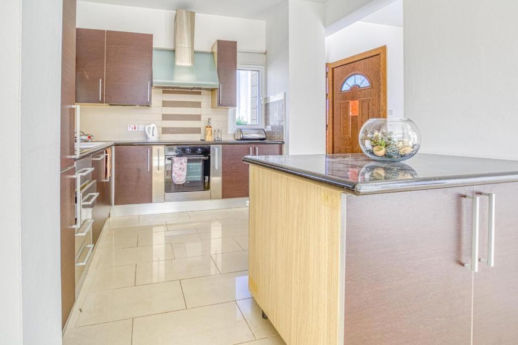 Athina Gardens Sea View Villa