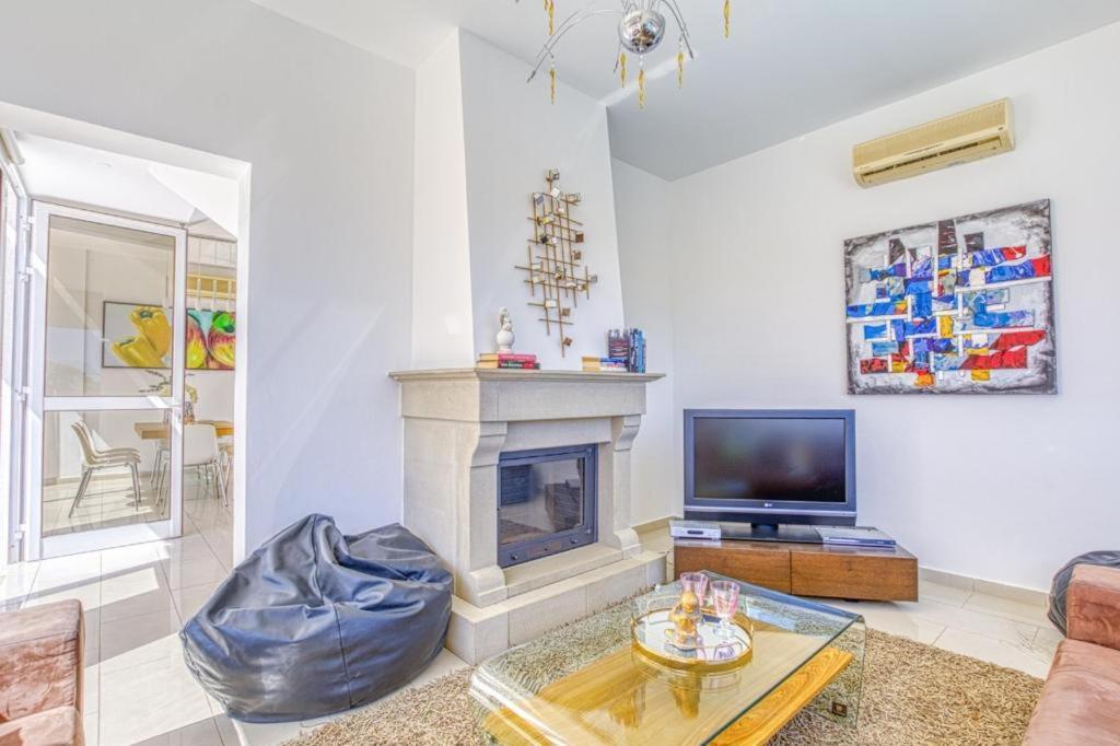 Villa Athina Gardens Sea View