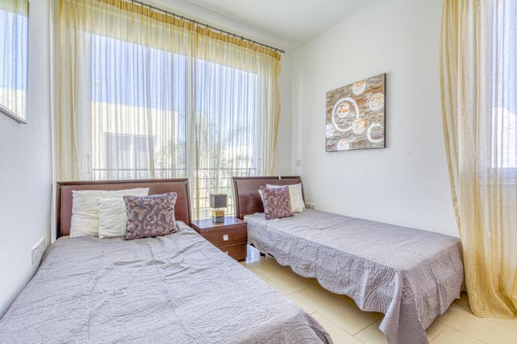 Athina Gardens Sea View *