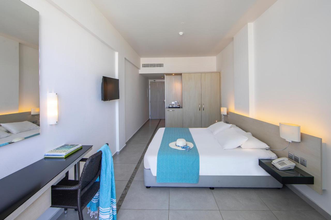 Smartline Hotel 4*