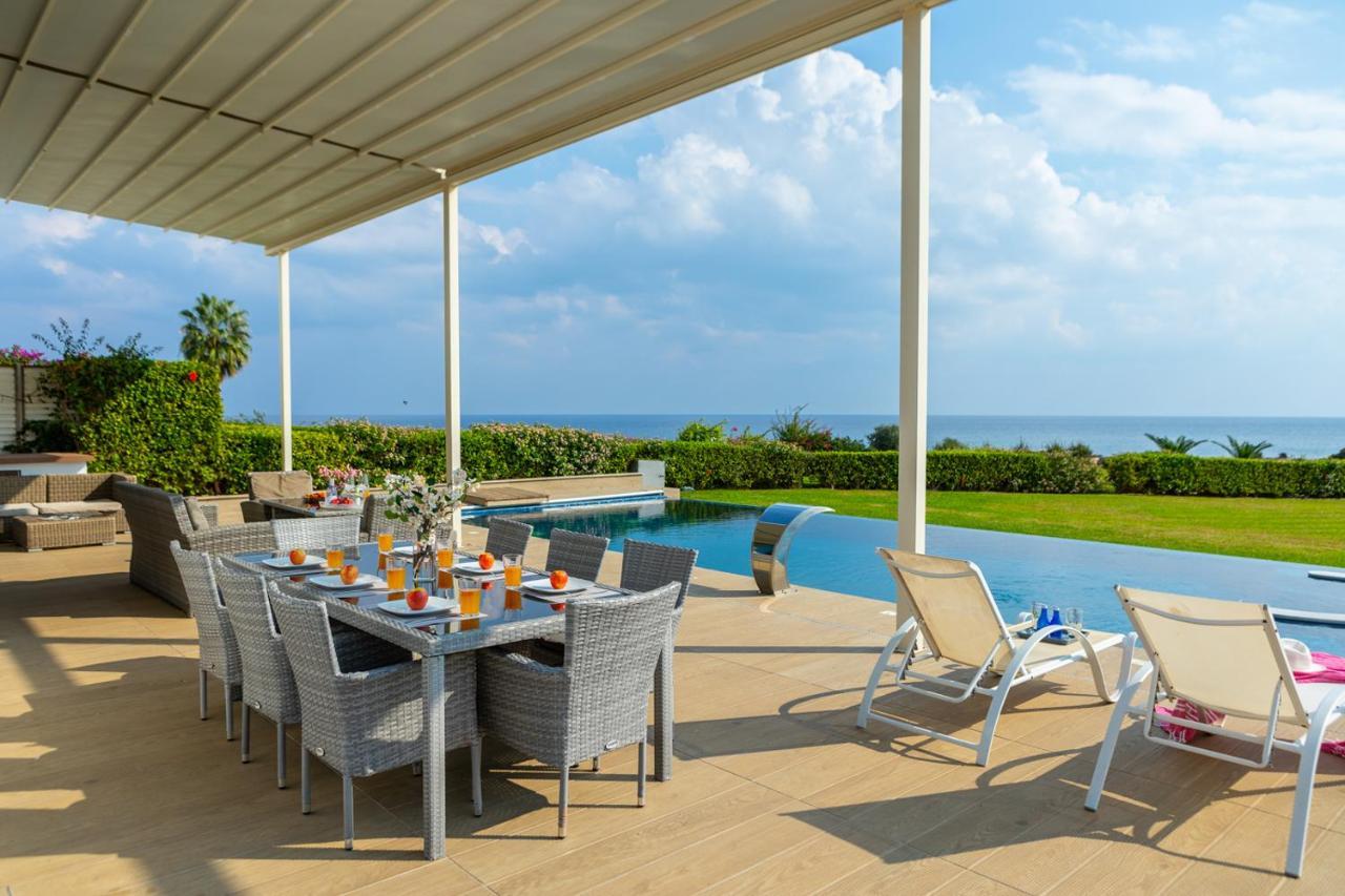 Villa Infinity *