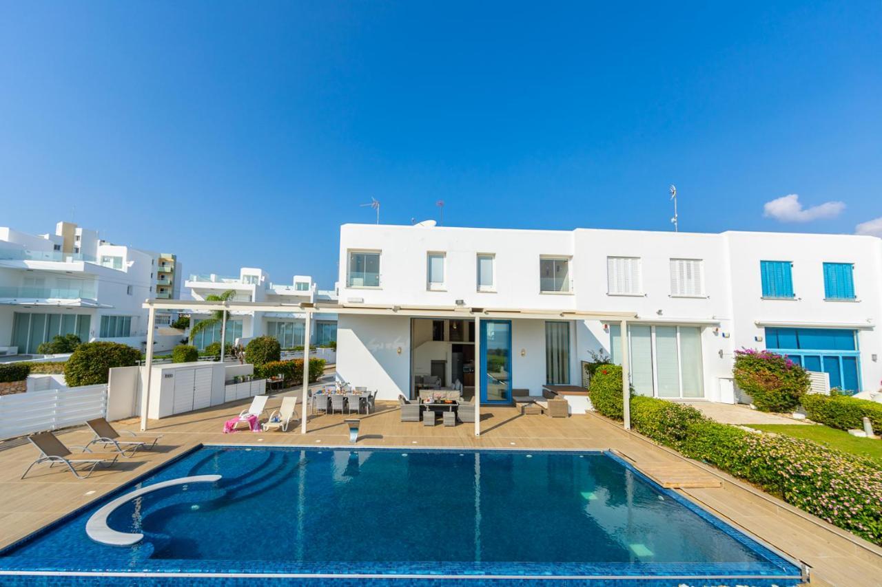 Villa Infinity *