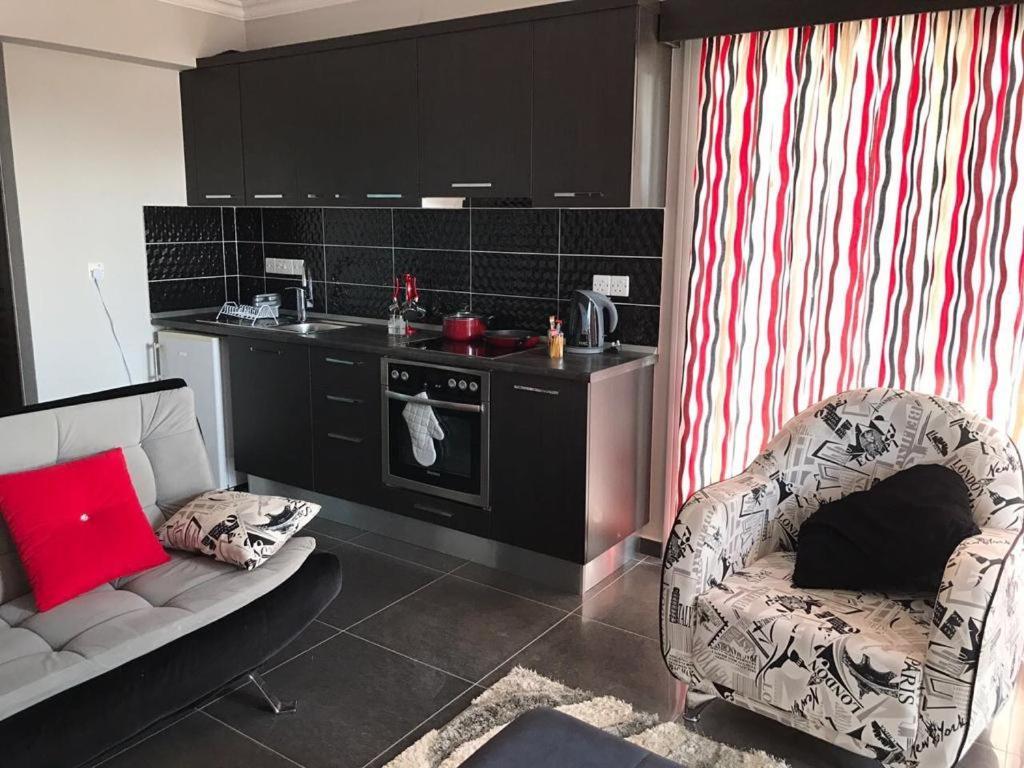 Sandy House Apartment *