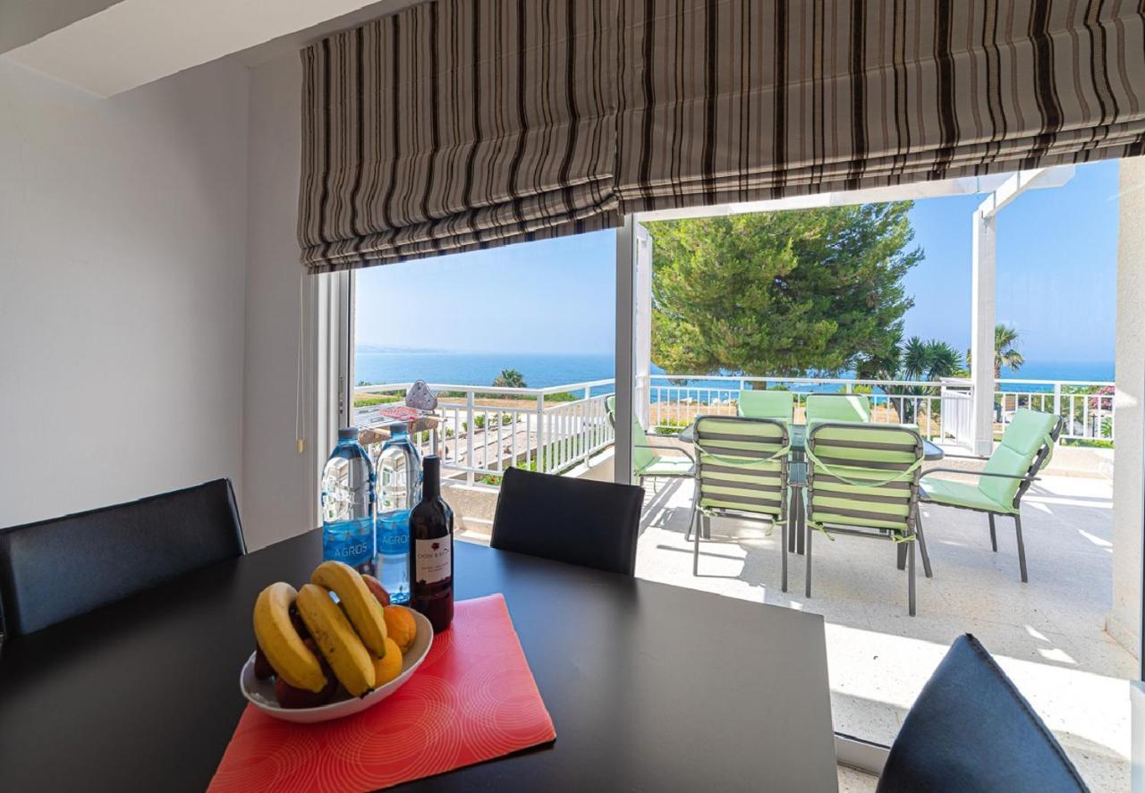 14 In Apartment Coral Bay