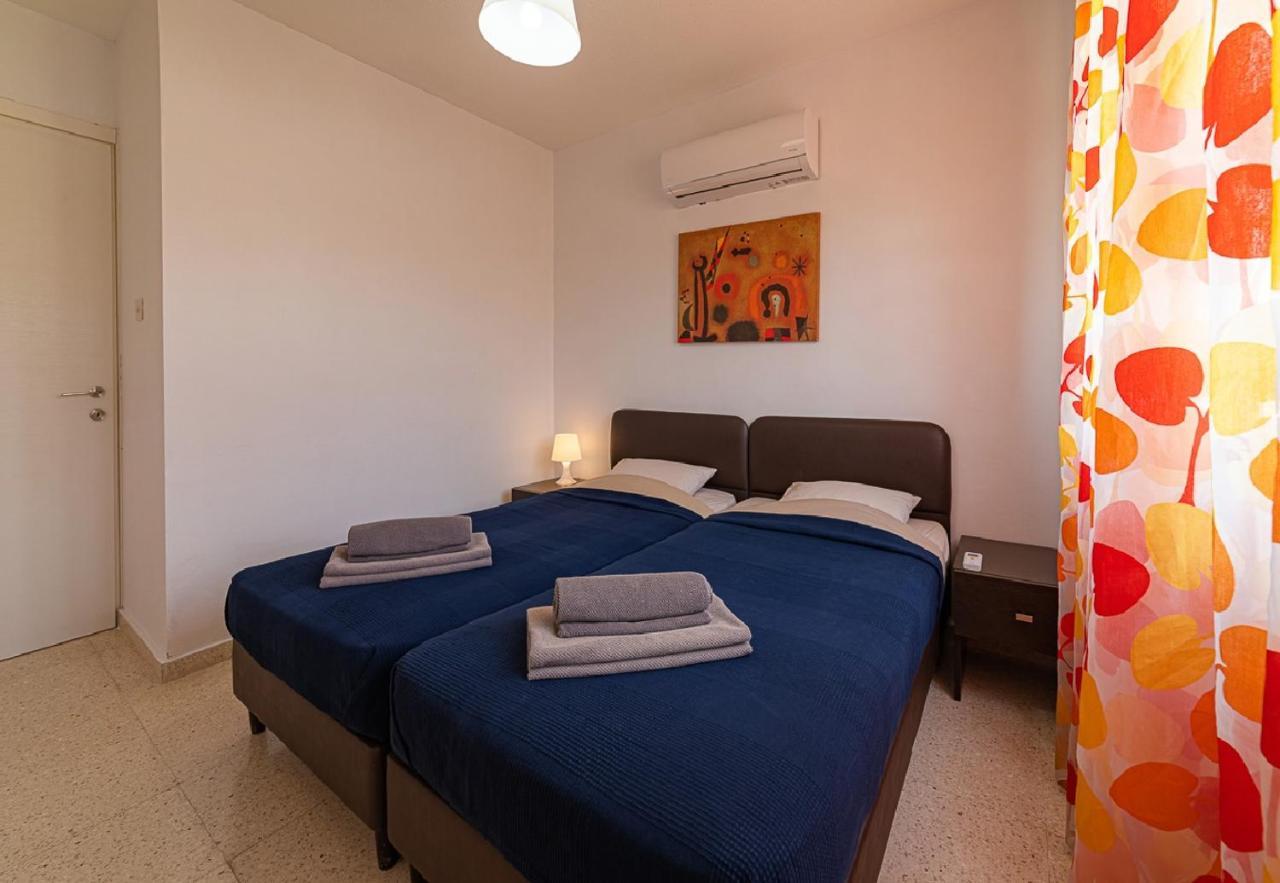 Apartment 14 In *