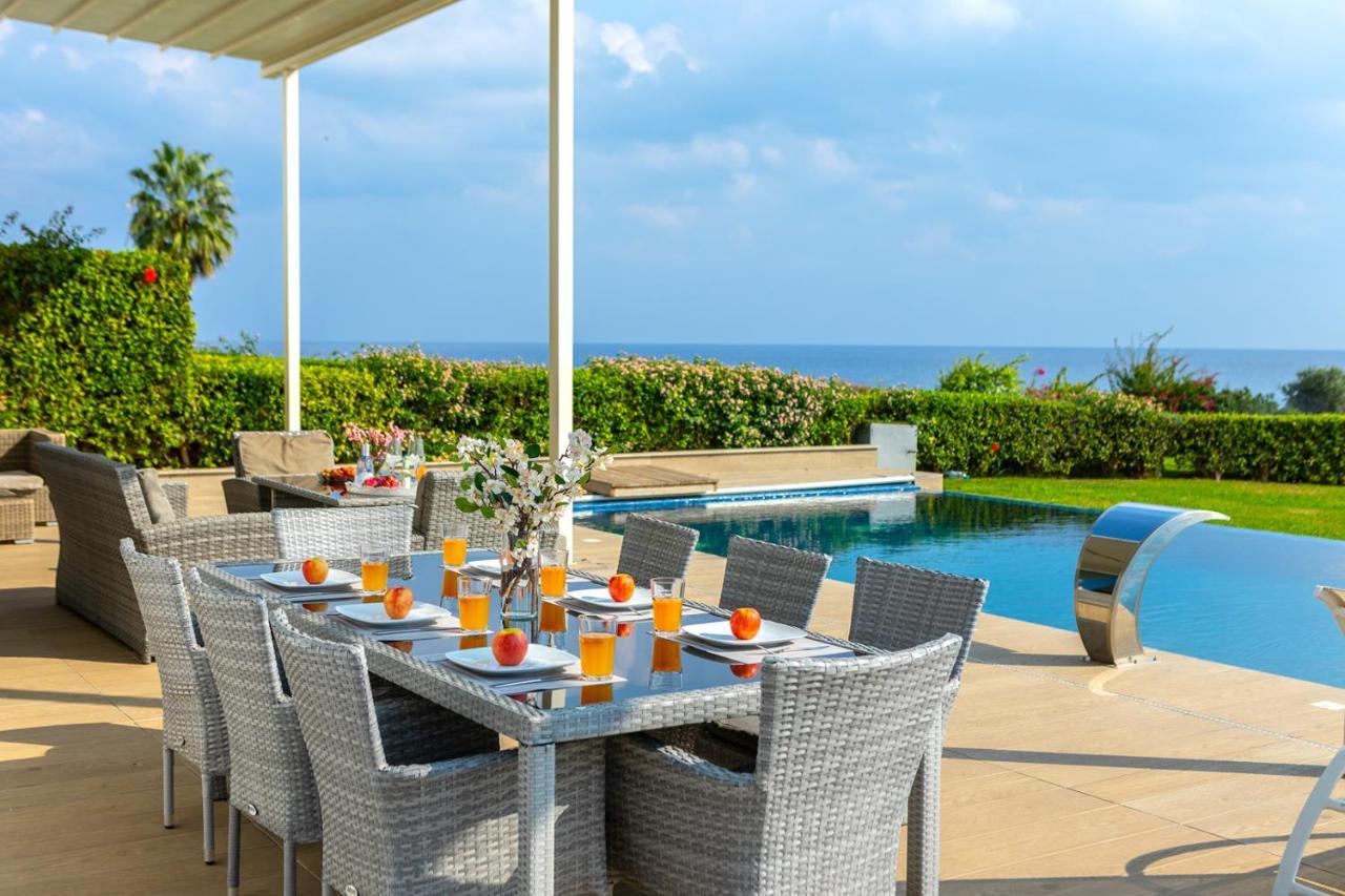 Villa Infinity