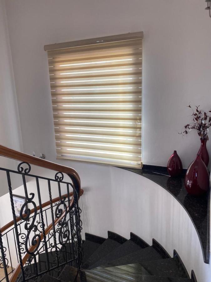 Villa Episkopi Villa, Luxury 4 Bedroom With Pool -
