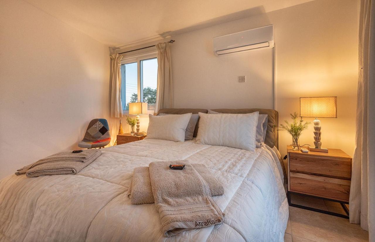 Akamas Sunset Bohemian Chic By One Apartment