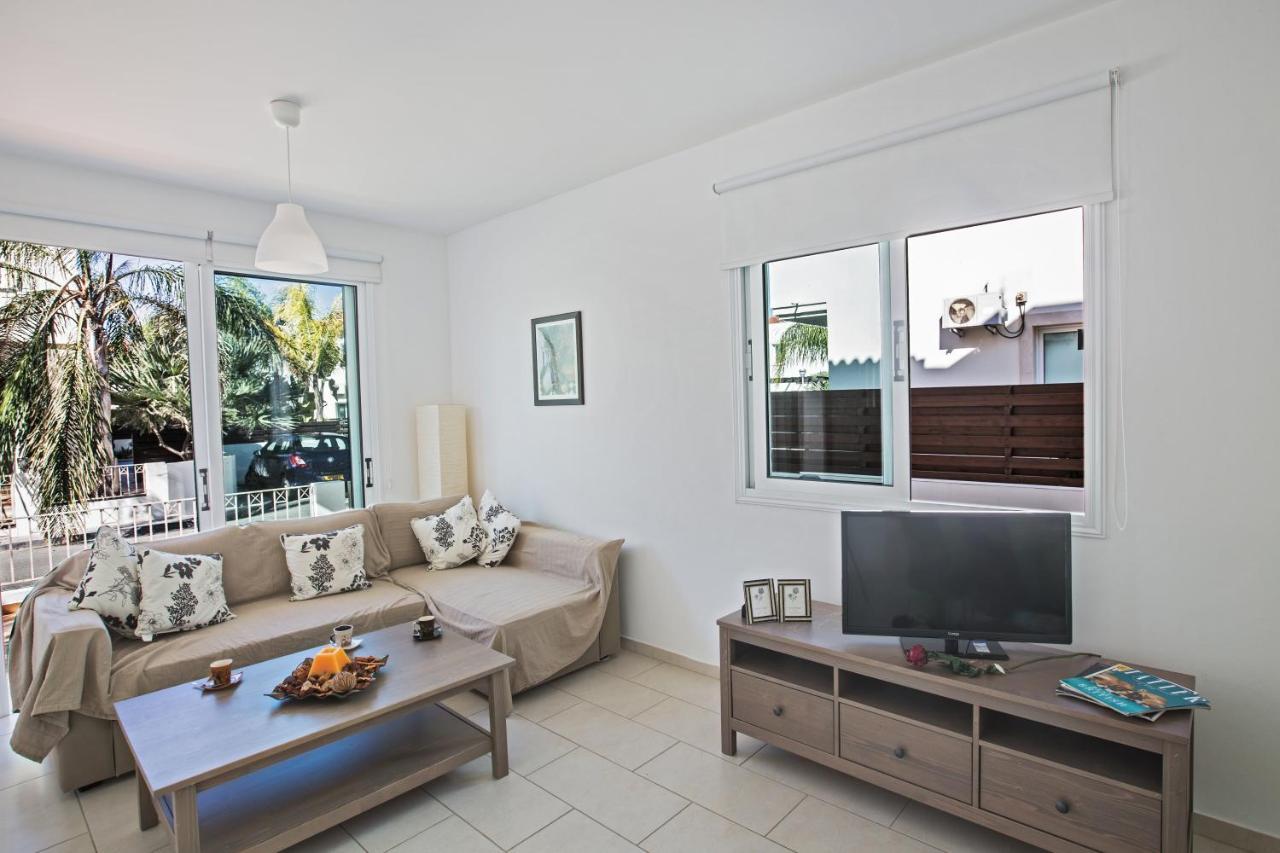 Orestiada Villas Villa Protaras