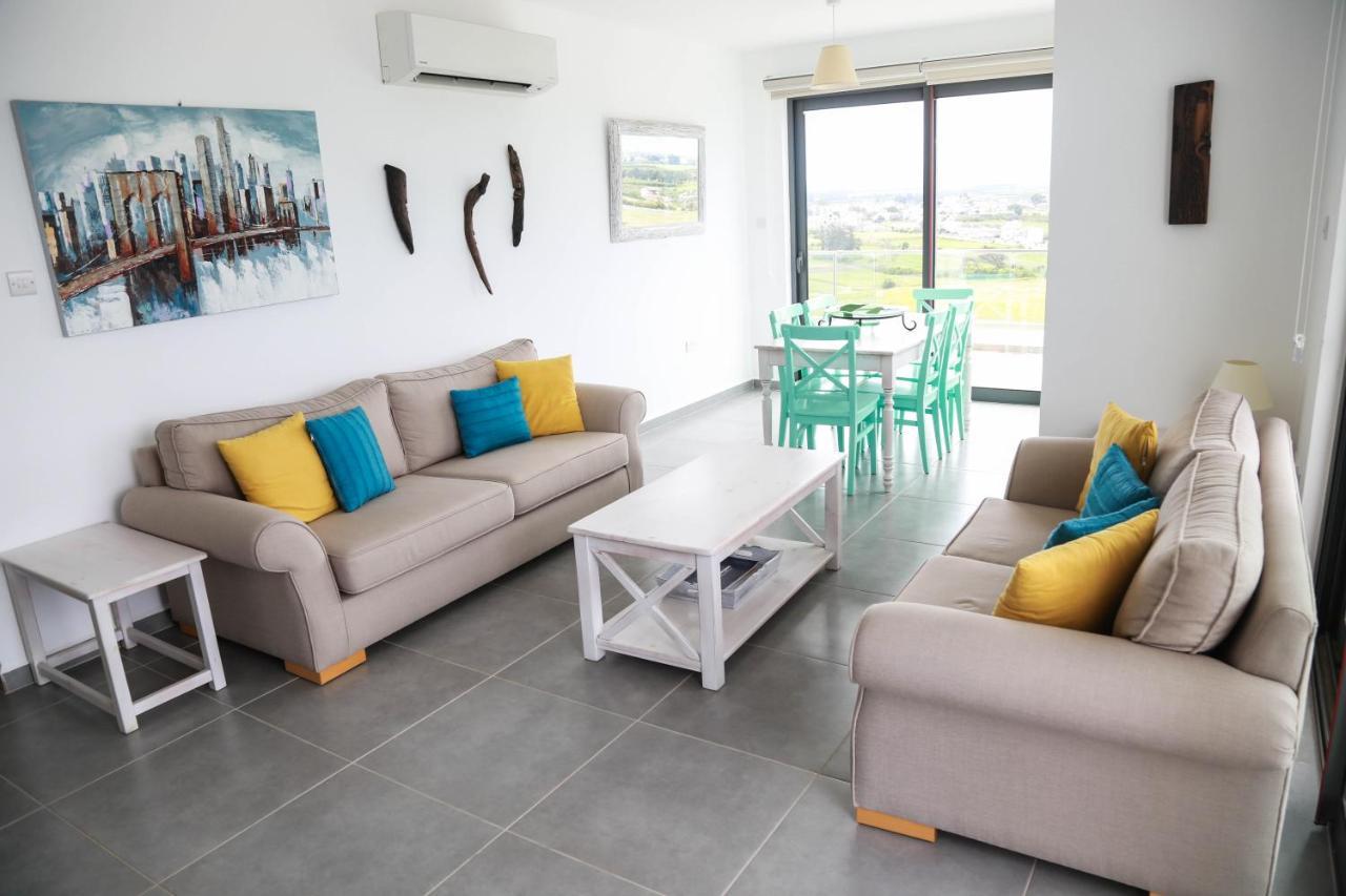 Aphrodite Beachfront Official Hotel