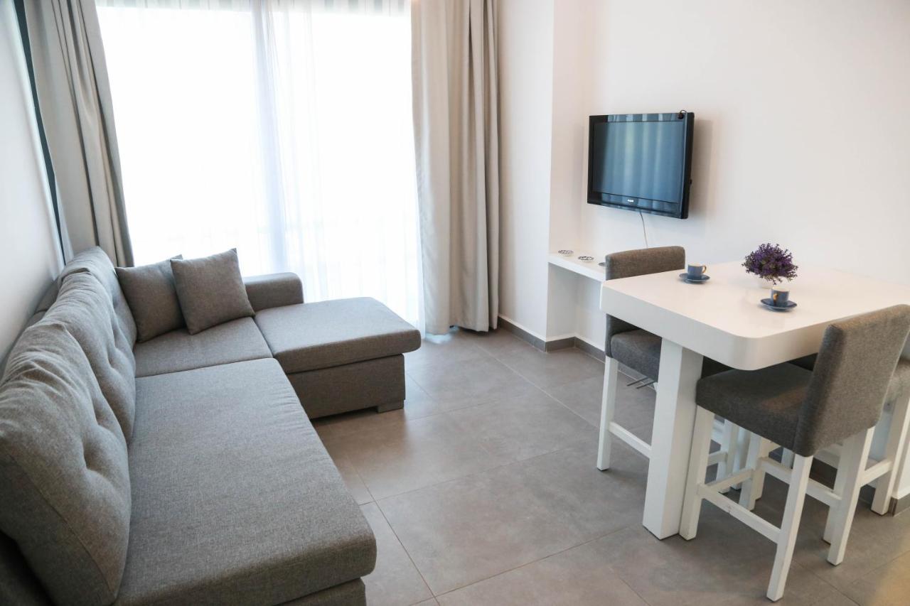 Aphrodite Beachfront Official 3* Ghaziveran