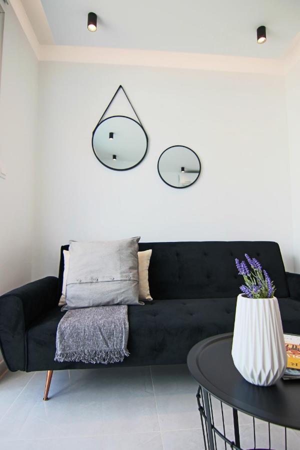 Phaedrus Living Seaside Luxury Flat Athina 108 Apartamento