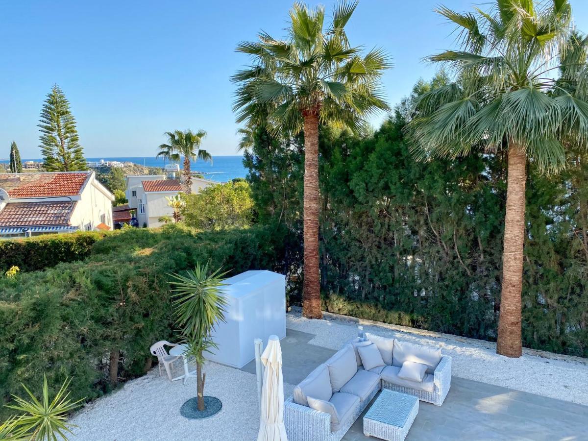 Luxury Roma Near The * Coral Bay