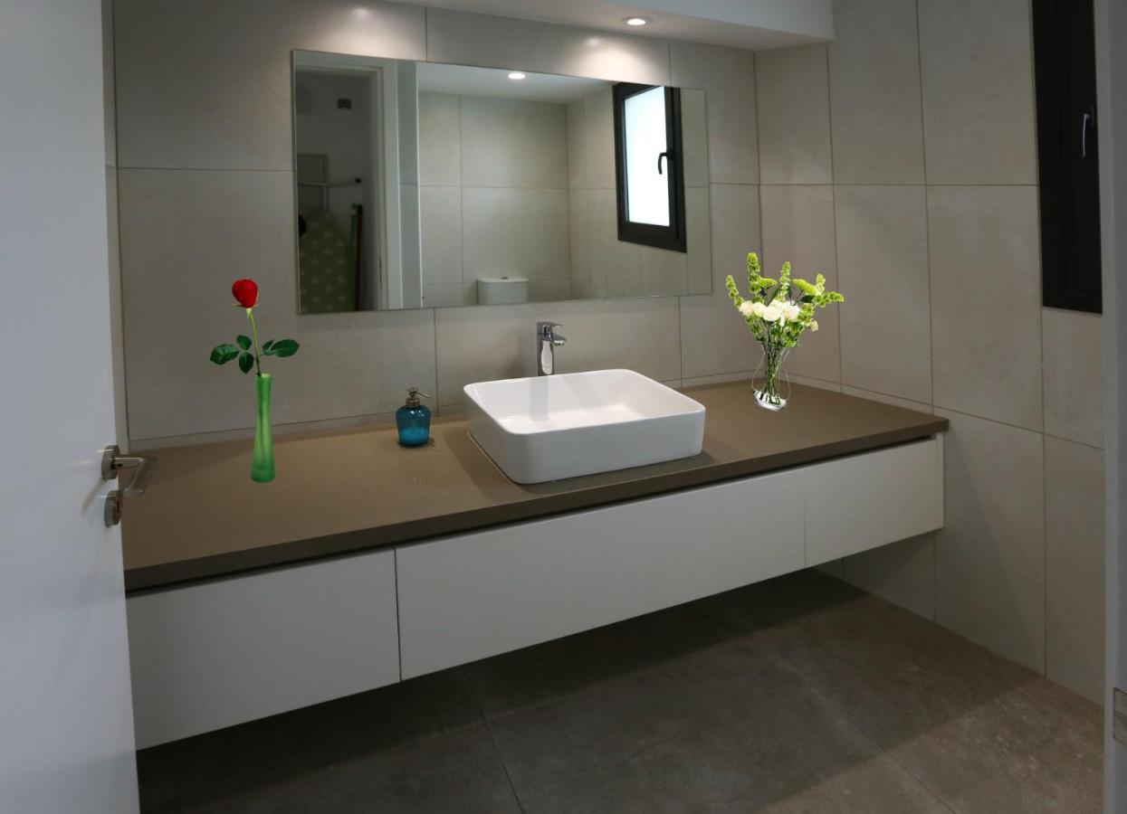 Yria Villa Coral Bay