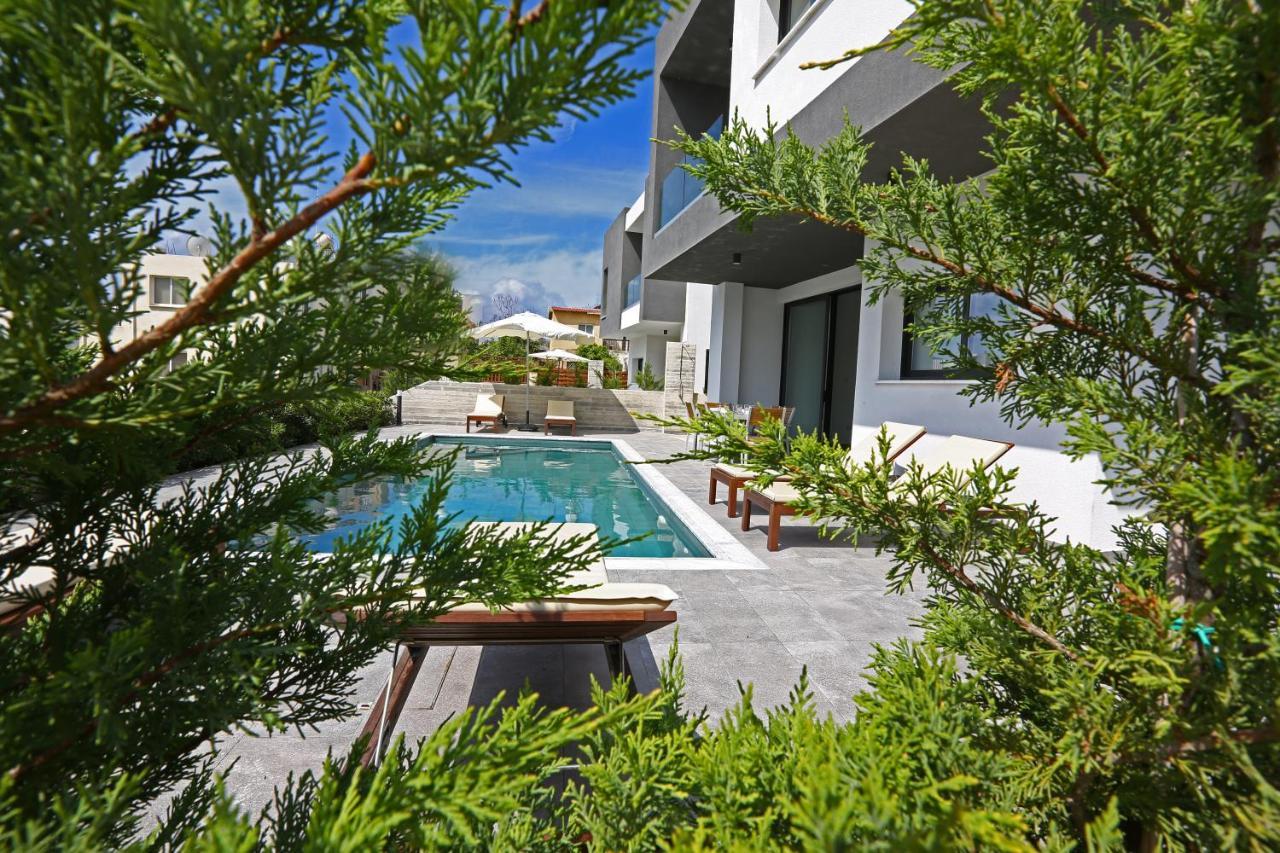 Villa Yria