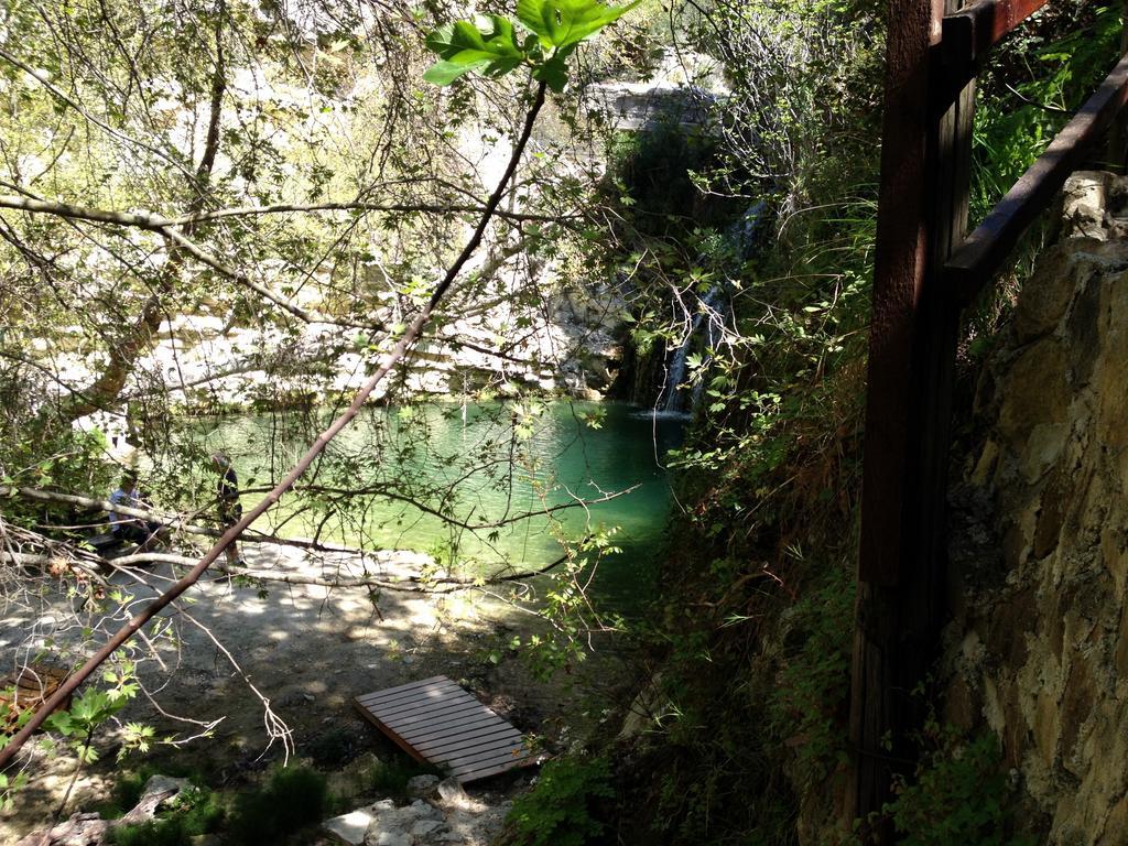 Villa Pergia Latchi Polis