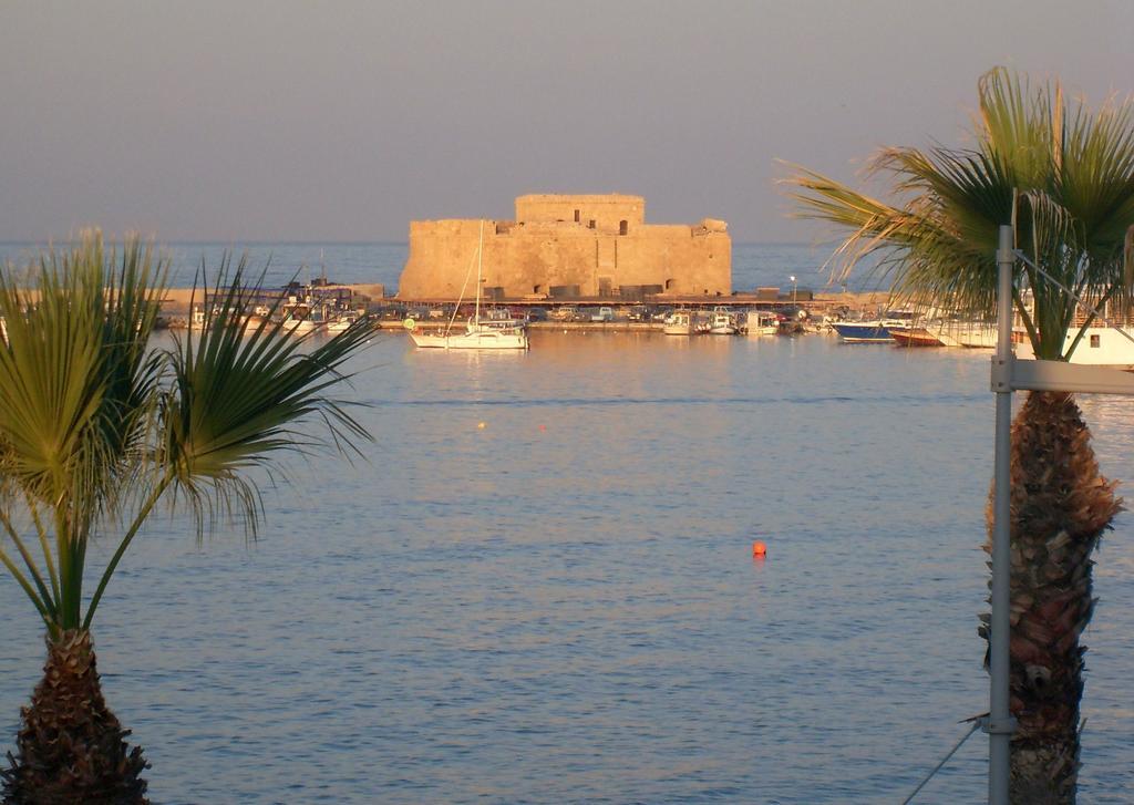 Aparthotel Paphinia Seaview Paphos
